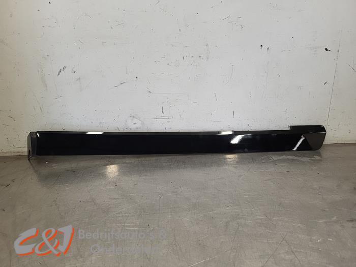 Rail porte coulissante droite d'un Mercedes Vito, 3 mois de garantie, Utilisé, -, -