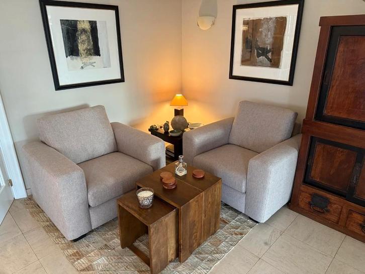 2 comfortabele stijlvolle fauteuils, Huis en Inrichting, Fauteuils, Zo goed als nieuw, Stof, 100 tot 125 cm, 75 tot 100 cm, Ophalen