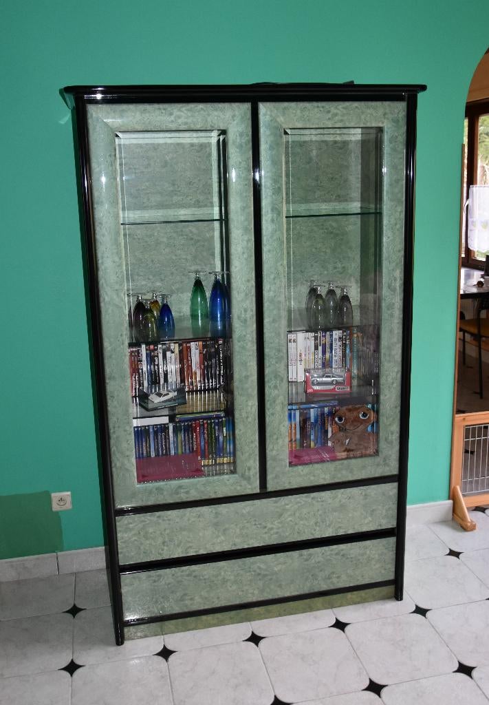 Meuble vitrine laqué avec éclairage, Enlèvement, Comme neuf, Verre, Avec tablette(s)