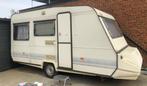 Caravan Adria 4 p te koop, blanco gekeurd, Rondzit, Omvormbare zithoek, Reservewiel, 750 - 1000 kg