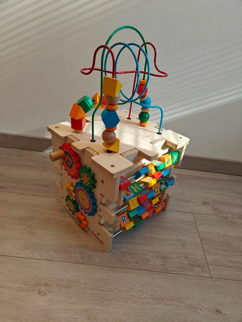 KidKraft 63298 activiteitenkubus, Kinderen en Baby's, Speelgoed | Houten speelgoed, Zo goed als nieuw, Ophalen