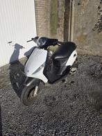 Piaggio zip A klasse, Fietsen en Brommers, Scooters | Piaggio, Zip, Klasse A (25 km/u), Ophalen of Verzenden, Zo goed als nieuw