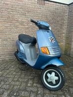 piaggio skr 125 duits, Fietsen en Brommers, Ophalen, Zo goed als nieuw