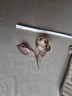 mooie zilveren decoratieve roos, Ophalen