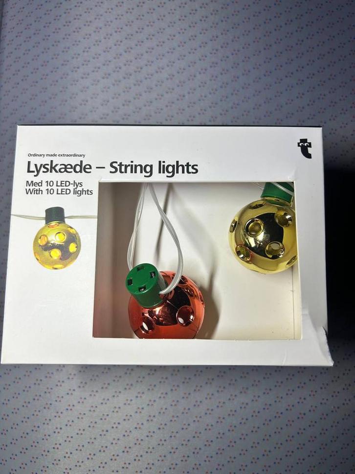 Flying Tiger LED lichtslinger (10 LED) – kleurrijk, nieuw, Handtassen en Accessoires, Broches, Nieuw, Ophalen