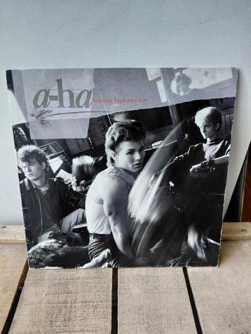 a-ha – Hunting High and Low (LP) beschikbaar voor biedingen