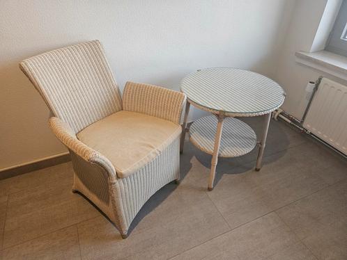 Lounge zetel stoel en tafel - Castle Loom - Rotan Design, Huis en Inrichting, Stoelen, Zo goed als nieuw, Ophalen