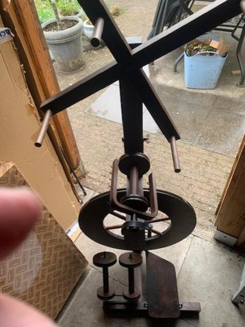 LOUET S 50 SPINNEWIEL MET WOLMOLEN beschikbaar voor biedingen