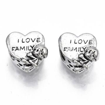 Breloque « I love family » pour bracelets à breloques