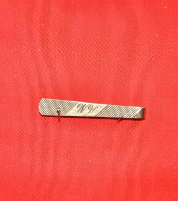 ancienne pince a cravate monogrammée A.M (11), Enlèvement ou Envoi, Or, Autres types