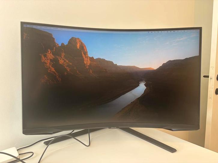 Samsung Odyssey Neo G7 32” Curved Gaming Monitor, Computers en Software, Monitoren, Zo goed als nieuw, 151 t/m 200 Hz, HDMI, Gaming