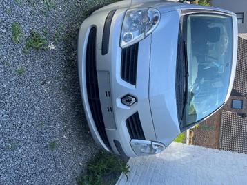 Modus, Autos, Argent ou Gris, Achat, Boîte manuelle, 5 portes