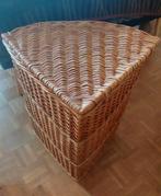 Grand panier d angle en rotin/osier rétro, Osier, Comme neuf, Enlèvement, Panier