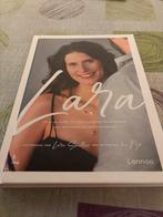 Boek lara, Ophalen of Verzenden, Zo goed als nieuw