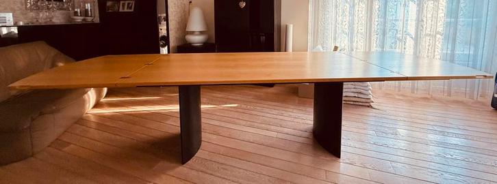 Unieke eettafel ontworpen door Vanden Berghe-Pauvers, Huis en Inrichting, Tafels | Eettafels, Zo goed als nieuw, 50 tot 100 cm