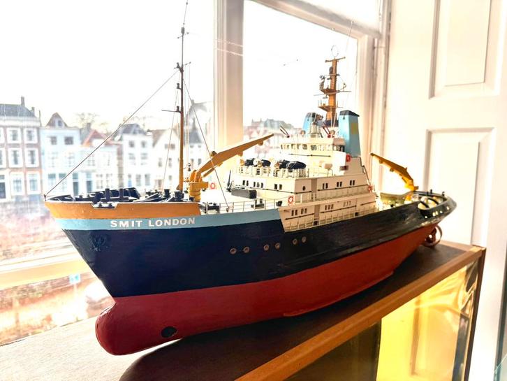 SMIT LONDON, Hobby en Vrije tijd, Modelbouw | Boten en Schepen, Zo goed als nieuw, Ophalen