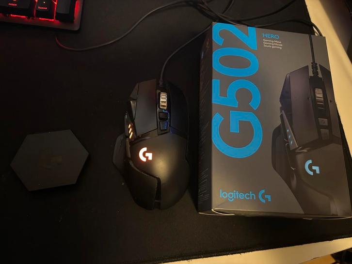 Logitech G502, Computers en Software, Muizen, Muis, Rechtshandig, Ophalen of Verzenden