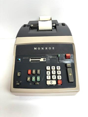 Vintage Monroe Mach 1.07 rekenmachine beschikbaar voor biedingen