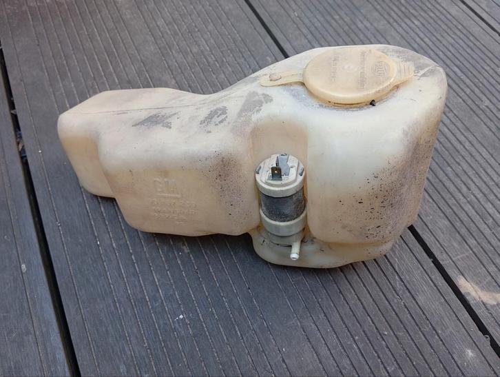 Ruitensproeiertank met pomp voor Opel Kadett, Ascona enz, Auto-onderdelen, Ruiten en Toebehoren, Oldtimer onderdelen, Opel, Gebruikt