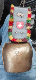 Authentique cloche des Alpes suisses Ruetschi n 3, Antiquités & Art, Enlèvement