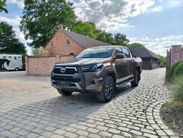 Toyota Hilux 2.8 D-4D 4WD Style beschikbaar voor biedingen