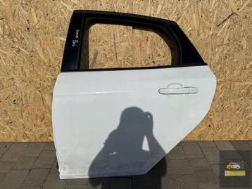 Ford Focus Mk3 HB linkerachterdeur beschikbaar voor biedingen