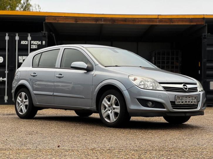 Opel Astra H | 1.6 Benzine | Blanco gekeurd vvk, Auto's, Opel, Bedrijf, Astra, Airbags, Airconditioning, Boordcomputer, Centrale vergrendeling