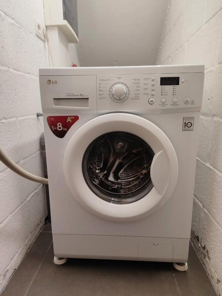 Machine à laver LG 8KG, Electroménager, Lave-linge, Utilisé, Chargeur frontal, 6 à 8 kg, 85 à 90 cm, 1200 à 1600 tours, Programme lavage à la main