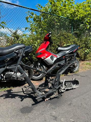 Gilera Runner FRAME & BLOK met B-klasse papieren beschikbaar voor biedingen