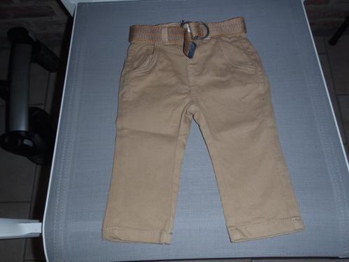 Beige broek maat 62 Tape à l'oeil, Kinderen en Baby's, Babykleding | Maat 62, Zo goed als nieuw, Jongetje, Broekje, Ophalen