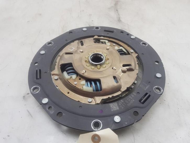 KOPPELINGSSET Toyota Yaris IV (P21 / PA1 / PH1) (01-2020/-), Auto-onderdelen, Transmissie en Toebehoren, Toyota, Gebruikt