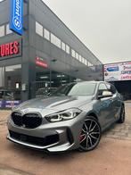 BMW M135i 2023 13.000KM 12 MAANDEN GARANTIE, Auto's, Automaat, 1 Reeks, 4 cilinders, Leder