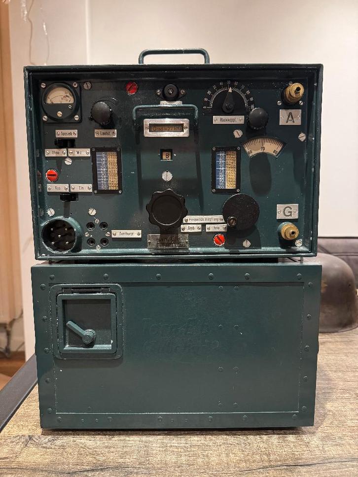 Torn E.B  allemandes de la Wehrmacht WW2, Collections, Objets militaires | Seconde Guerre mondiale, Autres, Enlèvement