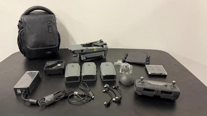 DJI Mavic pro met extra accessoires, Audio, Tv en Foto, Drones, Zo goed als nieuw, Drone met camera, Ophalen of Verzenden