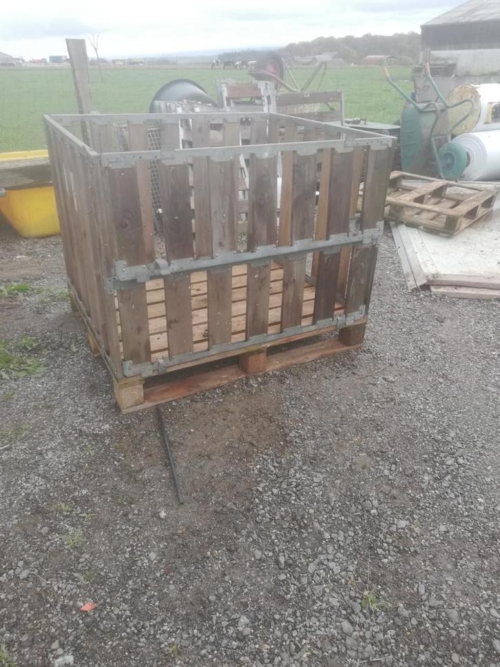 Rehausse palette pour stockage, Bricolage & Construction, Casiers & Boîtes, Utilisé, Enlèvement