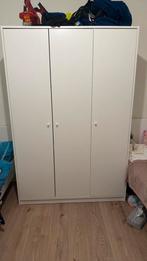 Kleerkast ikea, Enlèvement