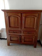 Eetkamer volledige inrichting (gratis), Huis en Inrichting, Ophalen, Gebruikt, Massief, 4 tot 6 stoelen