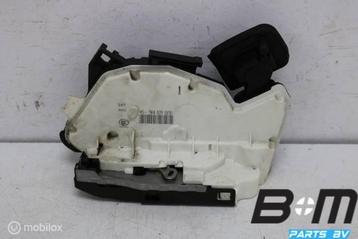 Portierslot linksachter VW Golf 7 5K4839015R beschikbaar voor biedingen