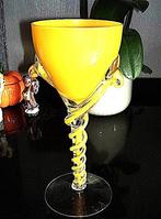 Uniek bij ons... Zeer mooie vaas, originele vorm, Huis en Inrichting, Woonaccessoires | Vazen, Ophalen of Verzenden, Nieuw, Geel