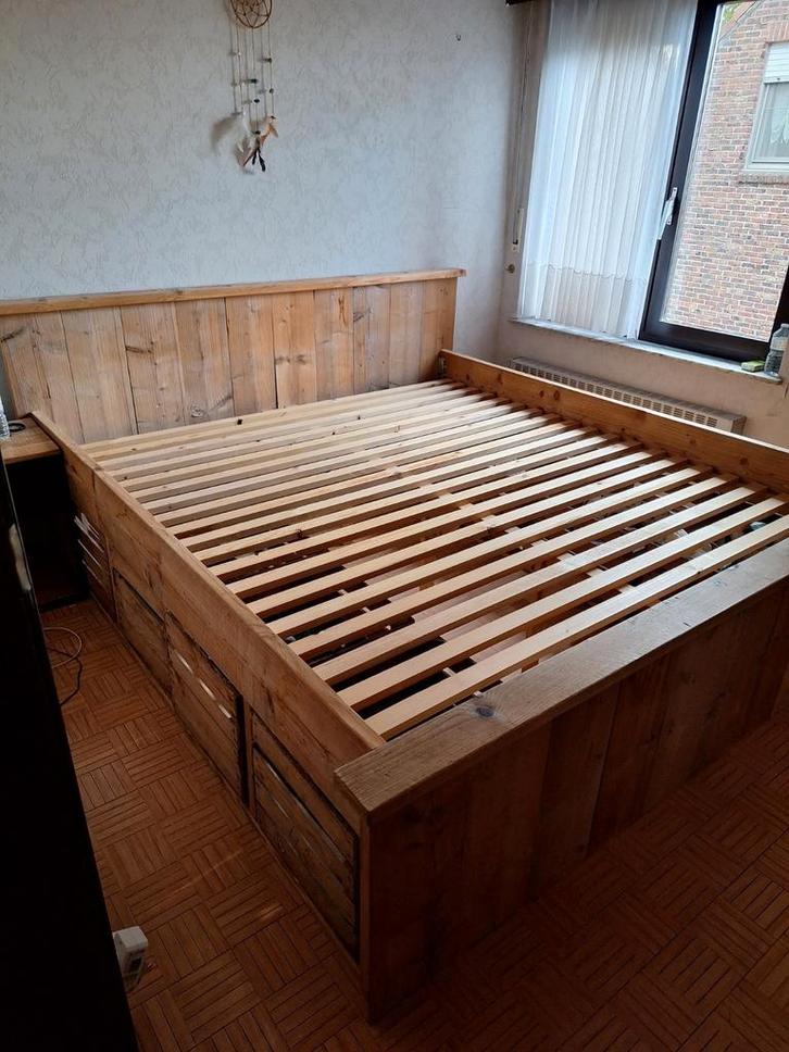 Steigerhouten 2 persoonsbed, Huis en Inrichting, Slaapkamer | Bedden, Steigerhout, Ophalen
