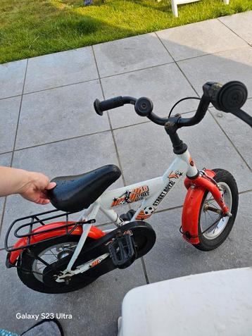 kinderfiets beschikbaar voor biedingen