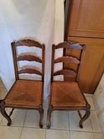 Rieten vintage stoelen, Huis en Inrichting, Ophalen, Gebruikt, Twee, Bruin
