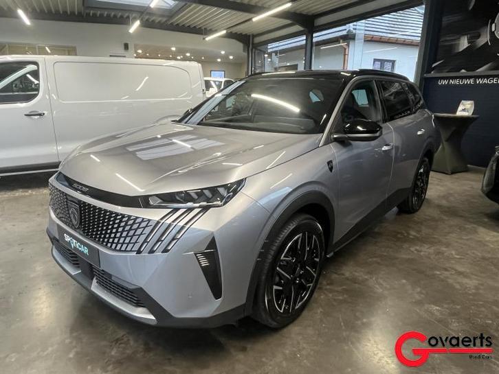 Peugeot 5008 III & e- GT, Autos, Peugeot, Phares directionnels, Air conditionné, Cruise Control, Rétroviseurs électriques, Assistance au freinage d'urgence