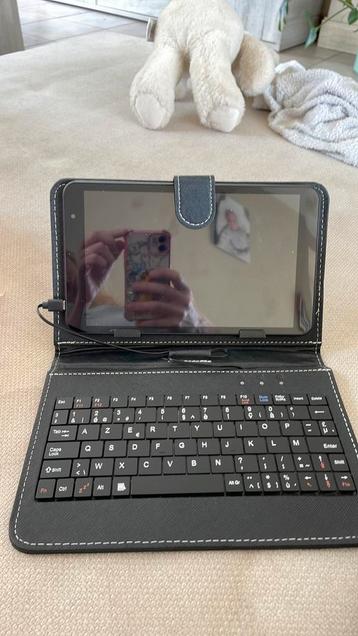 Splinternieuw tablet beschikbaar voor biedingen