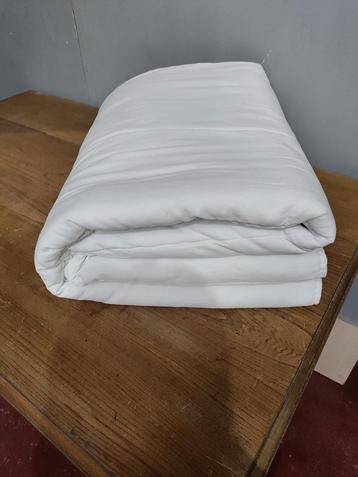 2 persoonsdonsdeken -  2 persoonsdeken bedsprei beschikbaar voor biedingen
