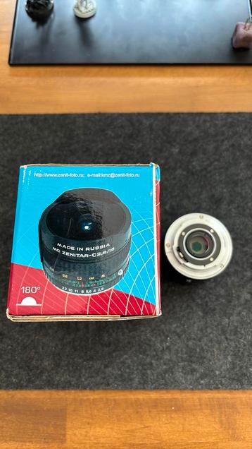 Zenitar 16mm F2,8 Fisheye + Sony E-mount converter beschikbaar voor biedingen