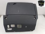 COMPARTIMENT A GANTS Audi A3 (8V1 / 8VK) (01-2012/10-2020), Utilisé, Audi
