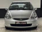 HONDA JAZZ 1.4i BENZINE DIGITALE AIRCO /NIEUWSTAAT+GARANTIE✅, Voorwielaandrijving, Stof, Zwart, 4 cilinders