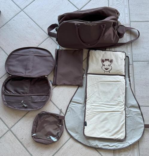 👜 Luxe luiertas Sophie la Girafe + accessoires  bijna nieuw, Kinderen en Baby's, Luiertassen, Ophalen
