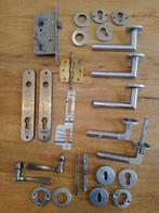 Quincaillerie pour porte: poignées, charnières, serrure, ..., Enlèvement ou Envoi, Utilisé, Cuivre ou Laiton, Autres types